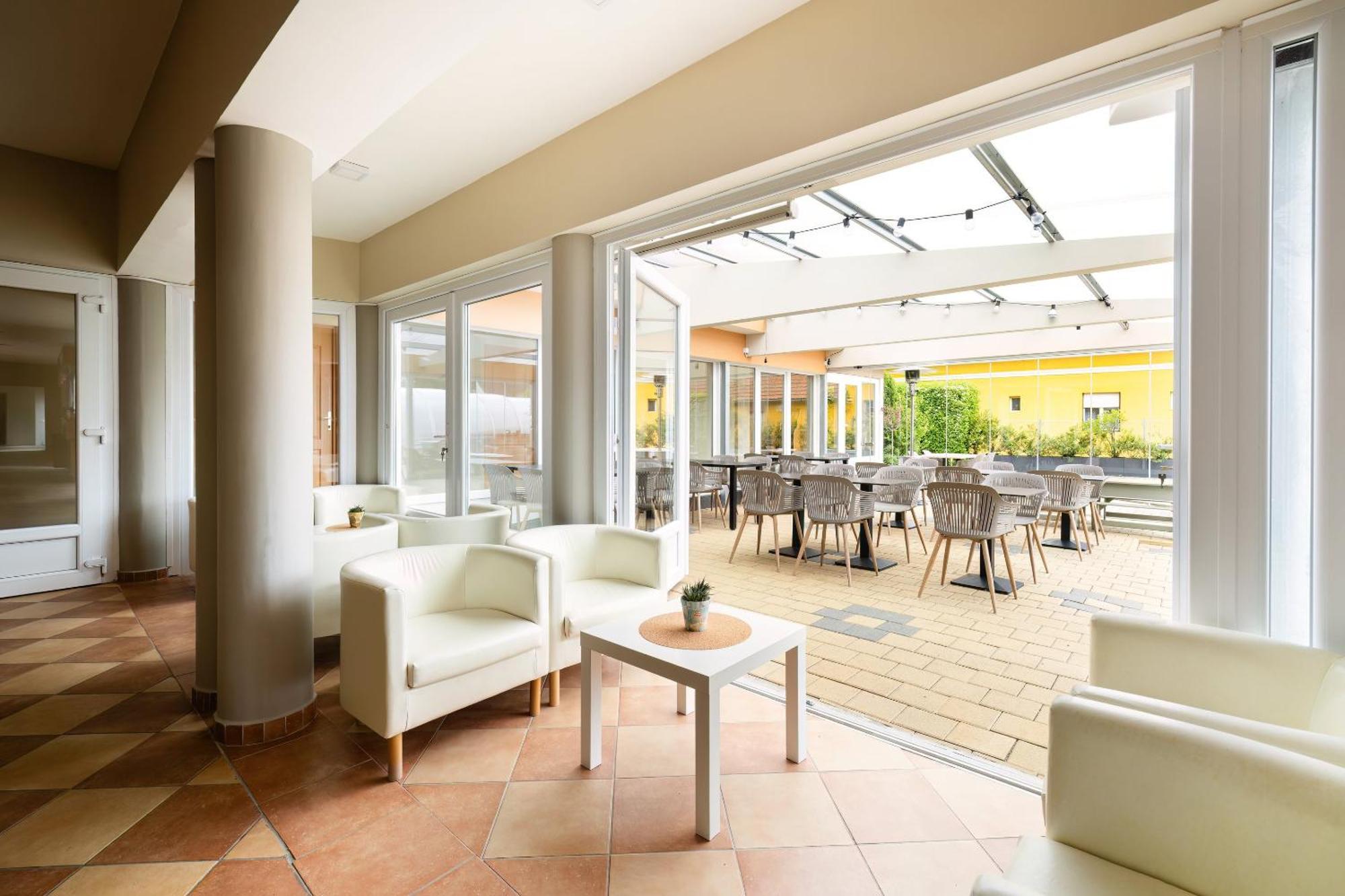 Pelso Panzio Bed & Breakfast Balatonmariafurdo Luaran gambar